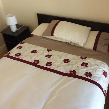 Town Opera Mews - 1 Bed